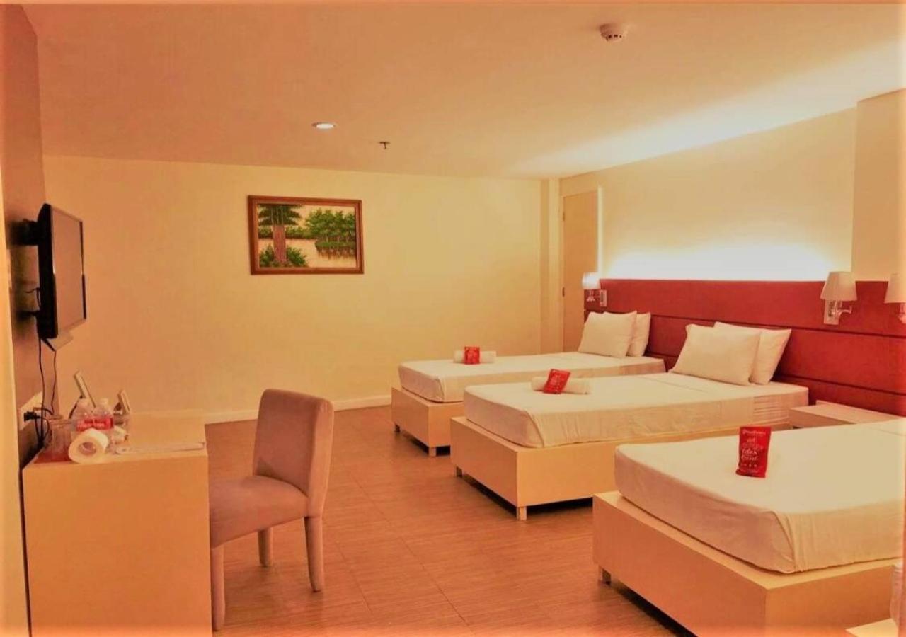 Reddoorz Plus At Hotel Metro Kalibo Habitación foto