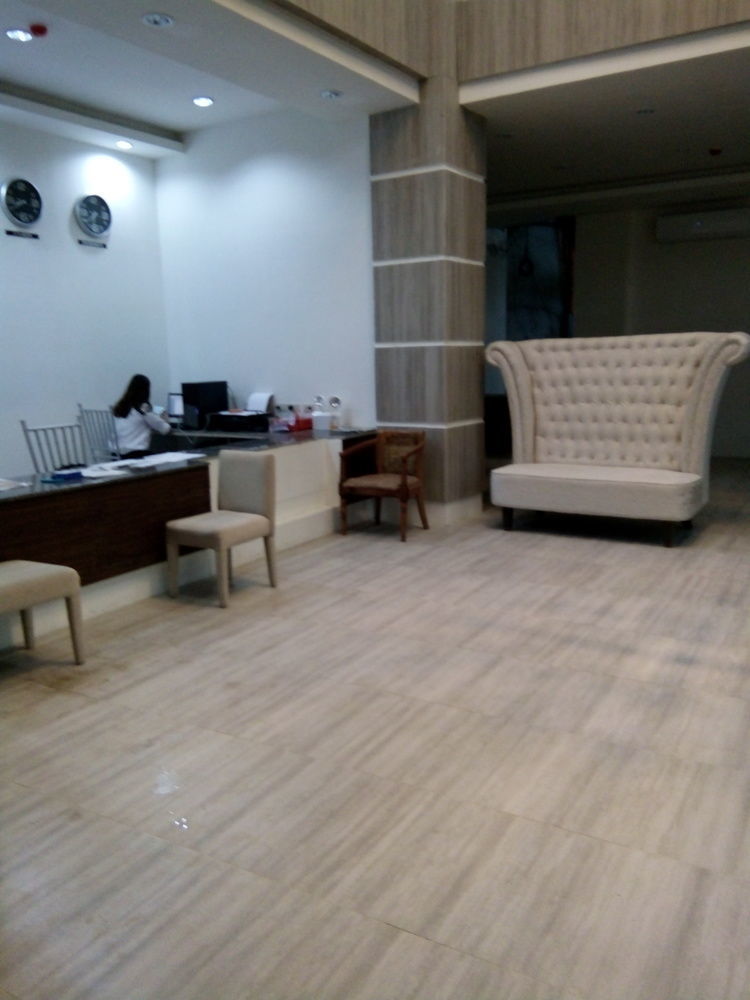 Reddoorz Plus At Hotel Metro Kalibo Exterior foto
